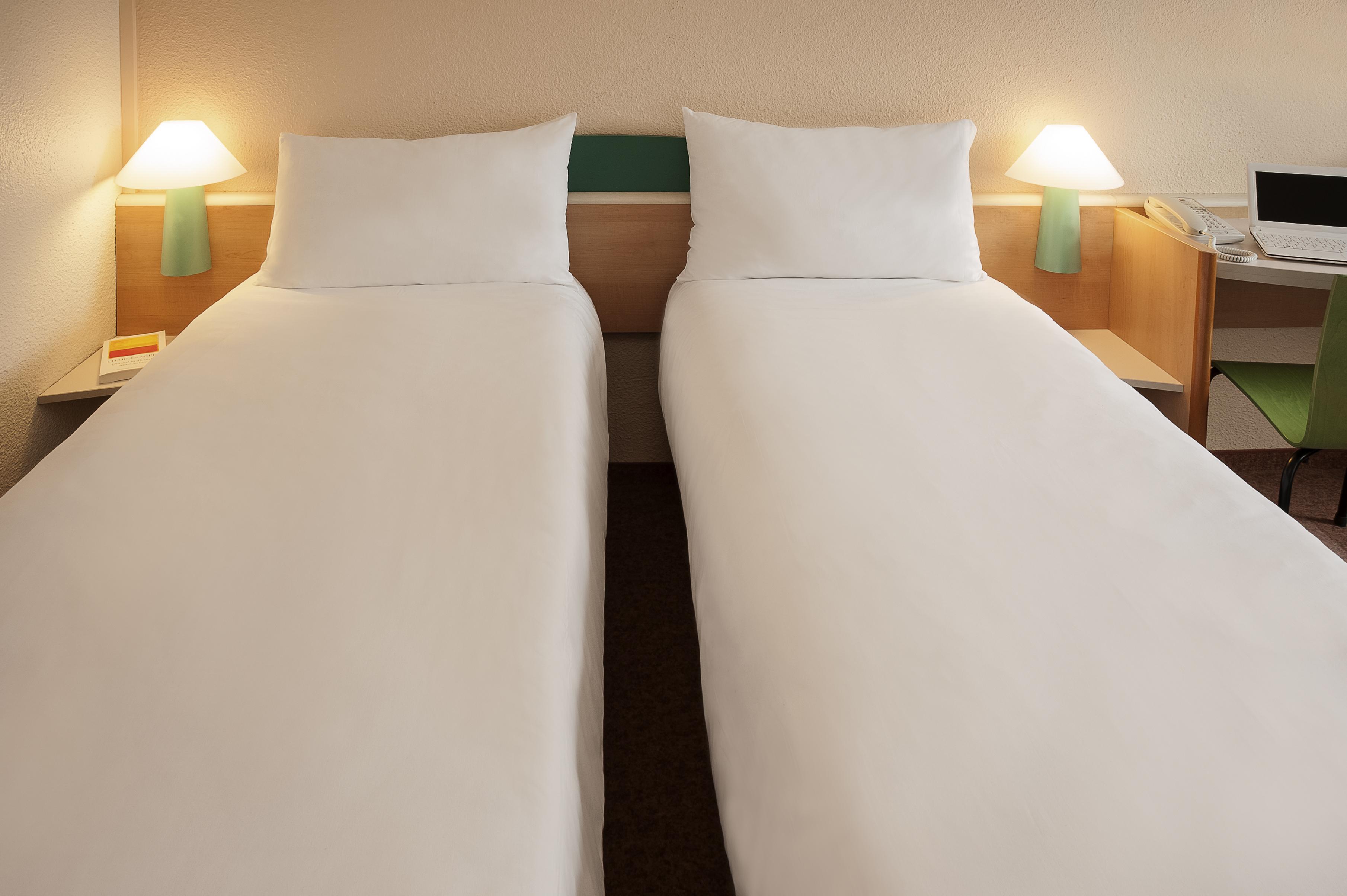 B&B Hotel Blois Nord Vallee Maillard Екстериор снимка