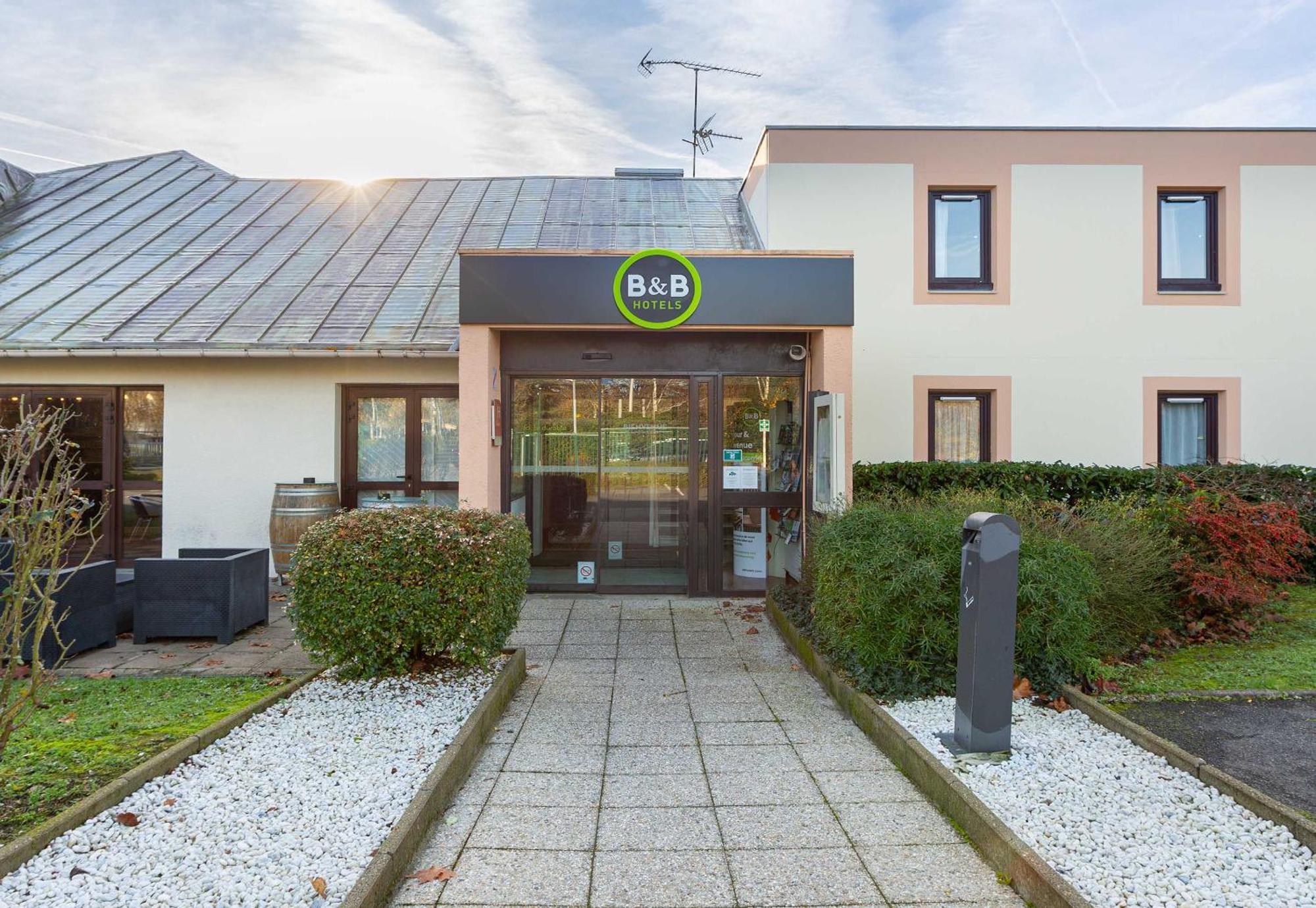 B&B Hotel Blois Nord Vallee Maillard Екстериор снимка
