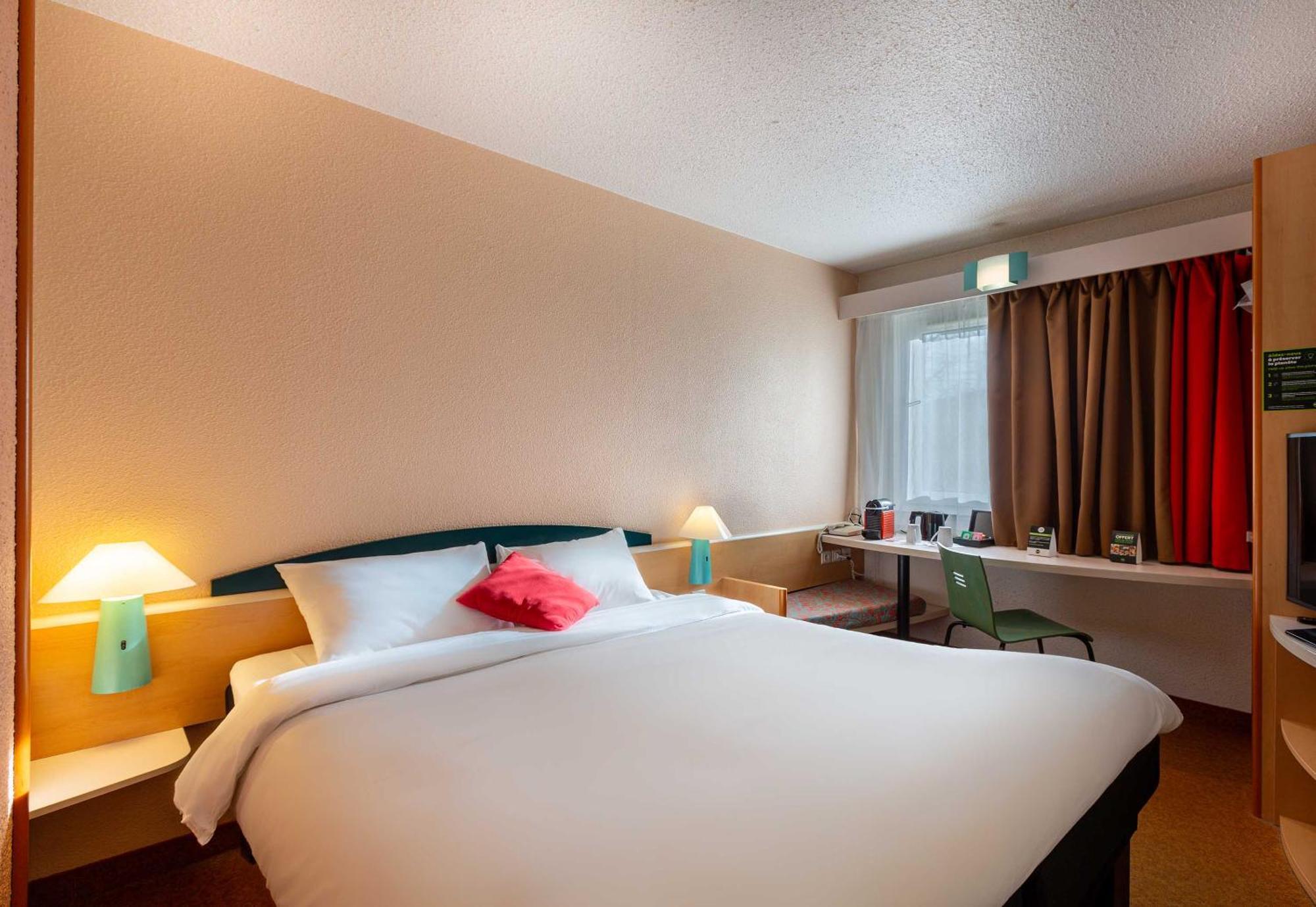 B&B Hotel Blois Nord Vallee Maillard Екстериор снимка