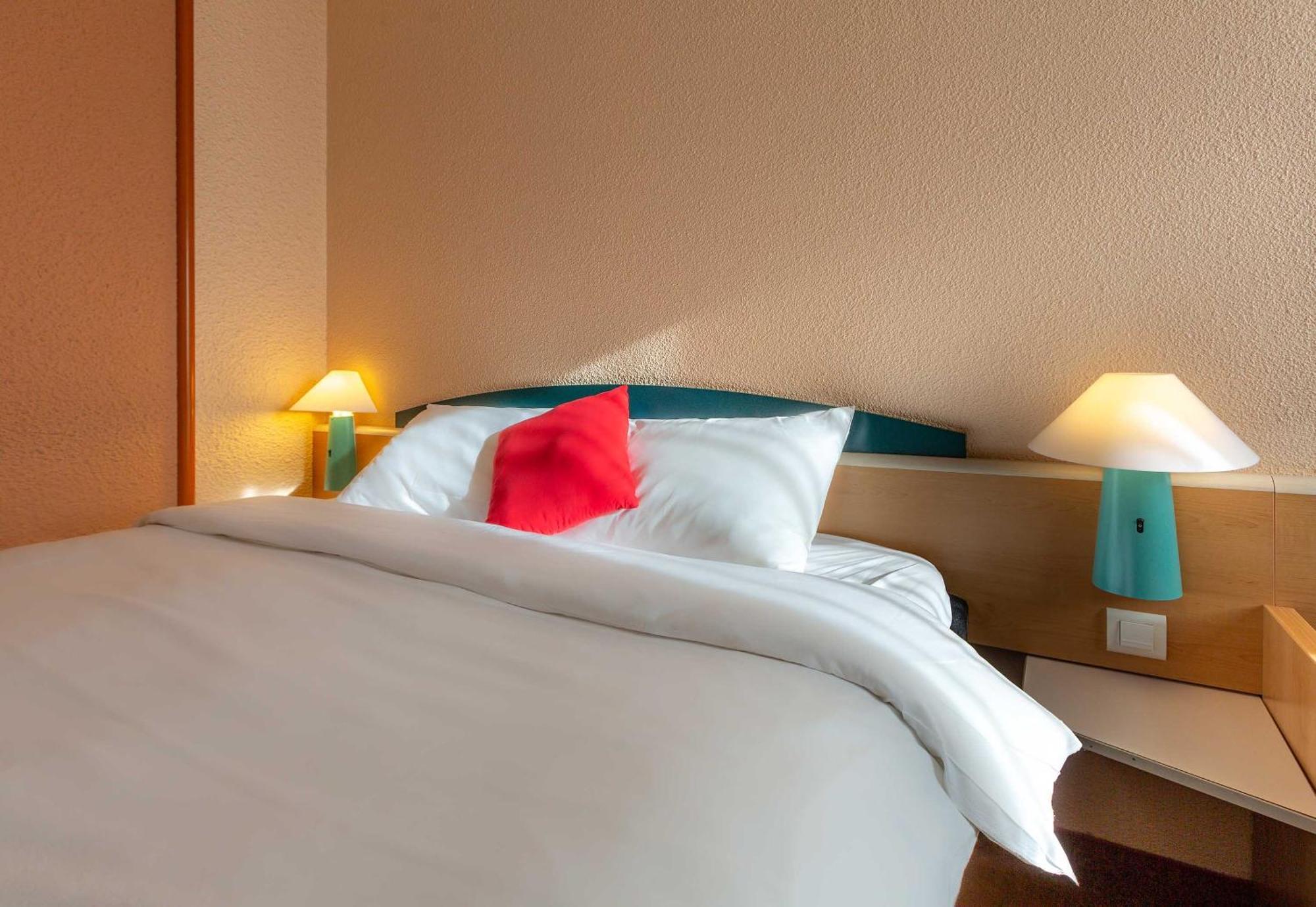 B&B Hotel Blois Nord Vallee Maillard Екстериор снимка