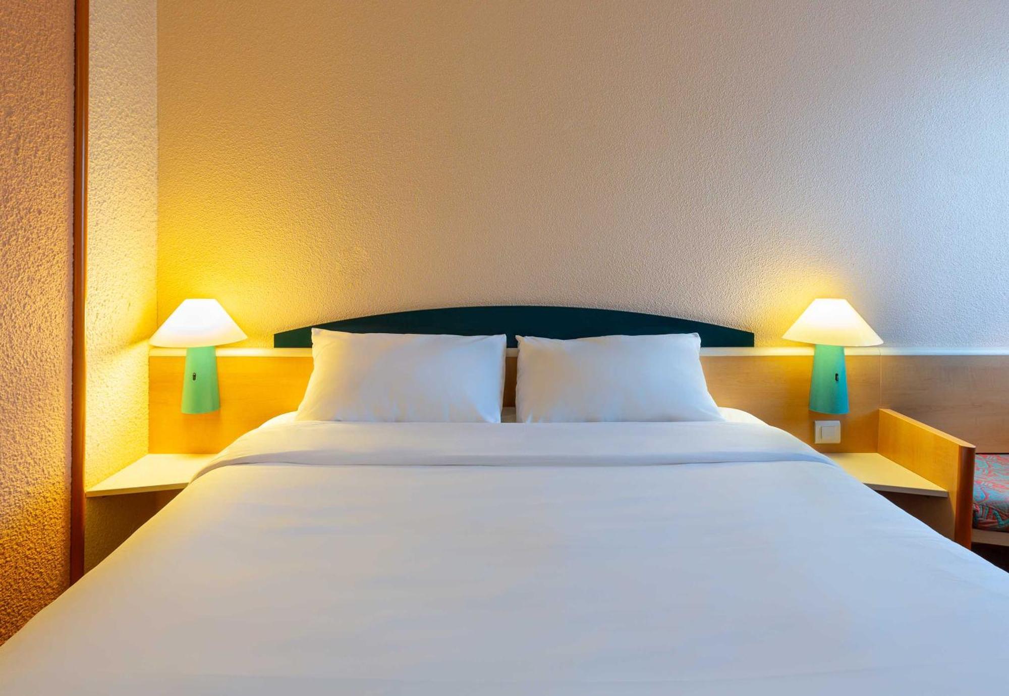 B&B Hotel Blois Nord Vallee Maillard Екстериор снимка