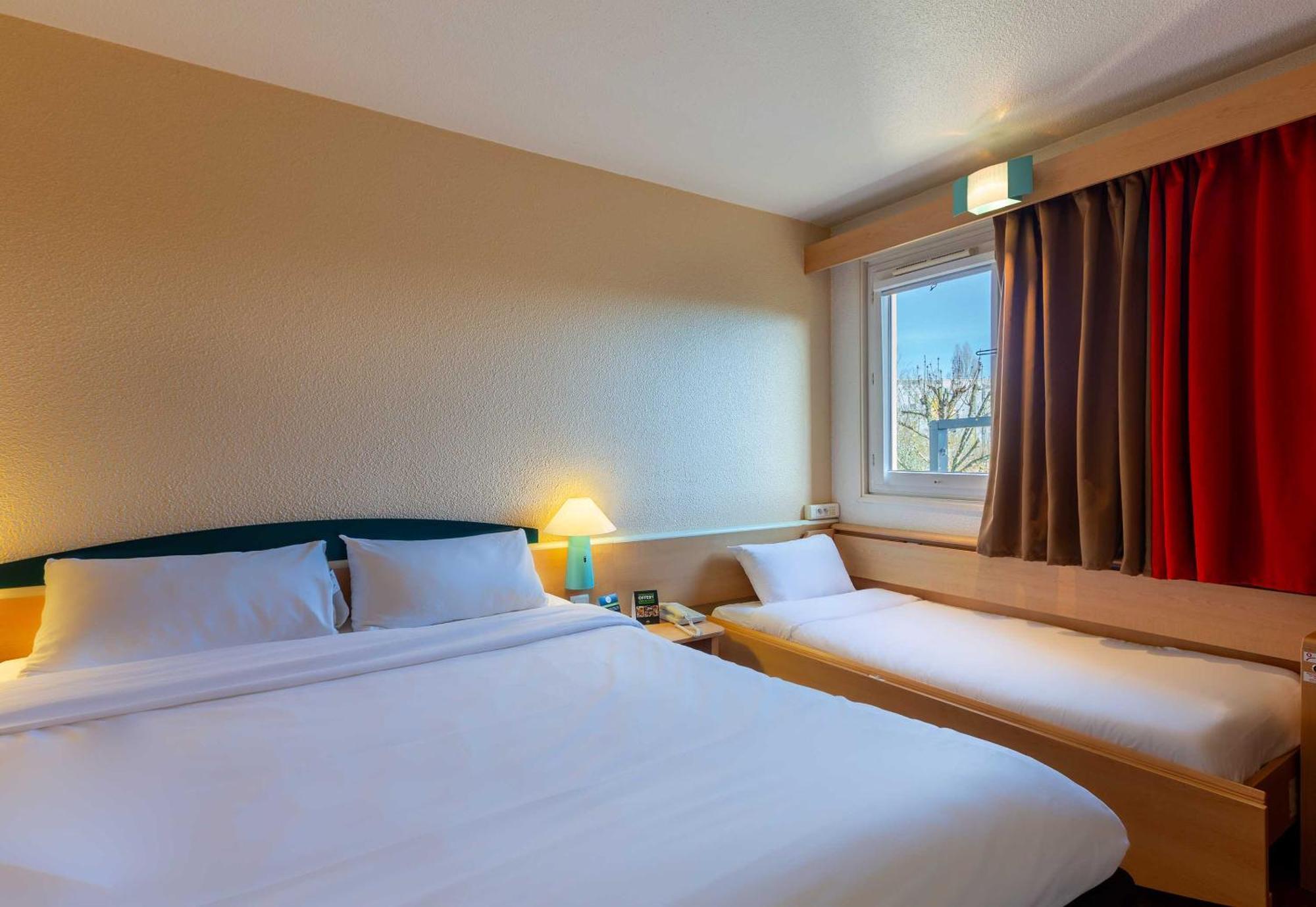 B&B Hotel Blois Nord Vallee Maillard Екстериор снимка